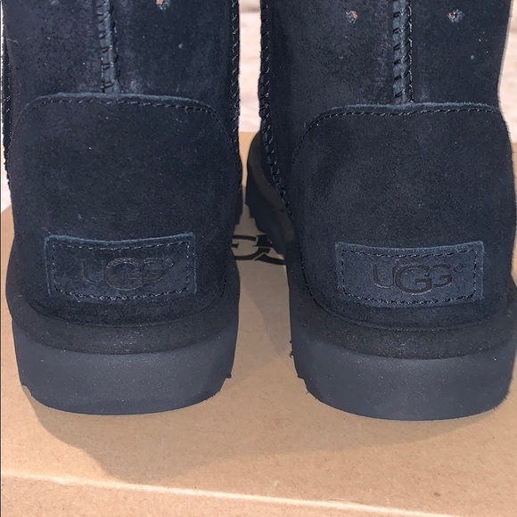 UGG boots - Picture 4 of 7